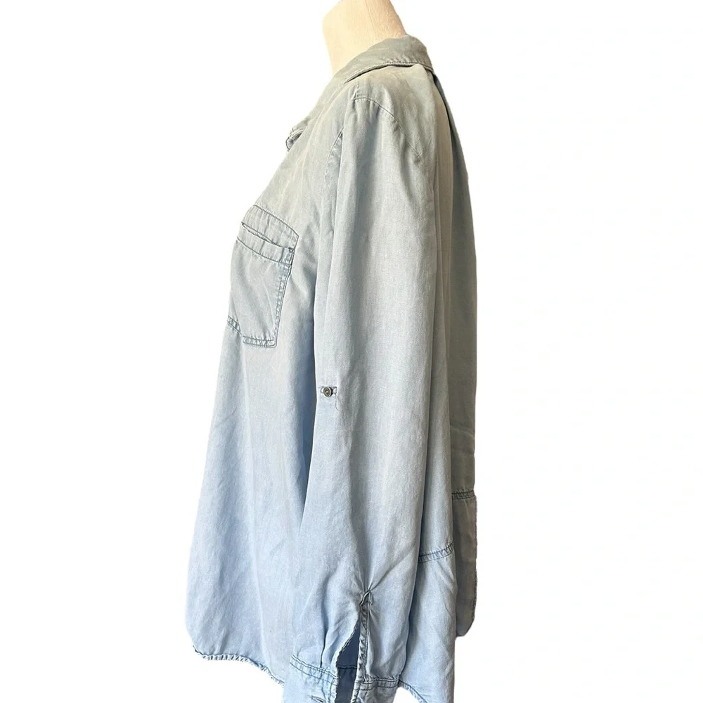 Elegant Sky Blue Button Down Shirt - Picture 4 of 7